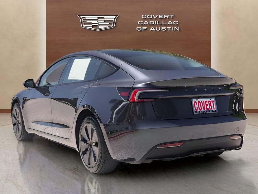2025 Tesla Model 3 - Image 3