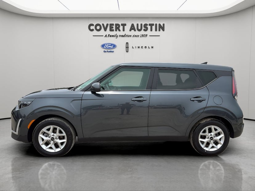 2025 Kia Soul - Image 1