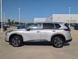 2025 Nissan Rogue - Preview 3