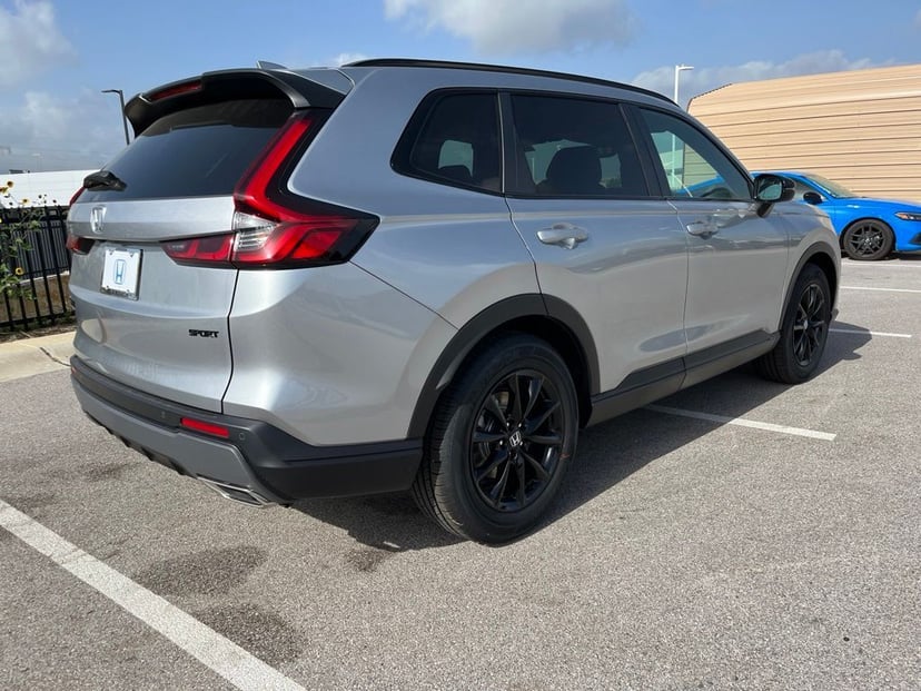 2026 Honda CR-V - Image 2