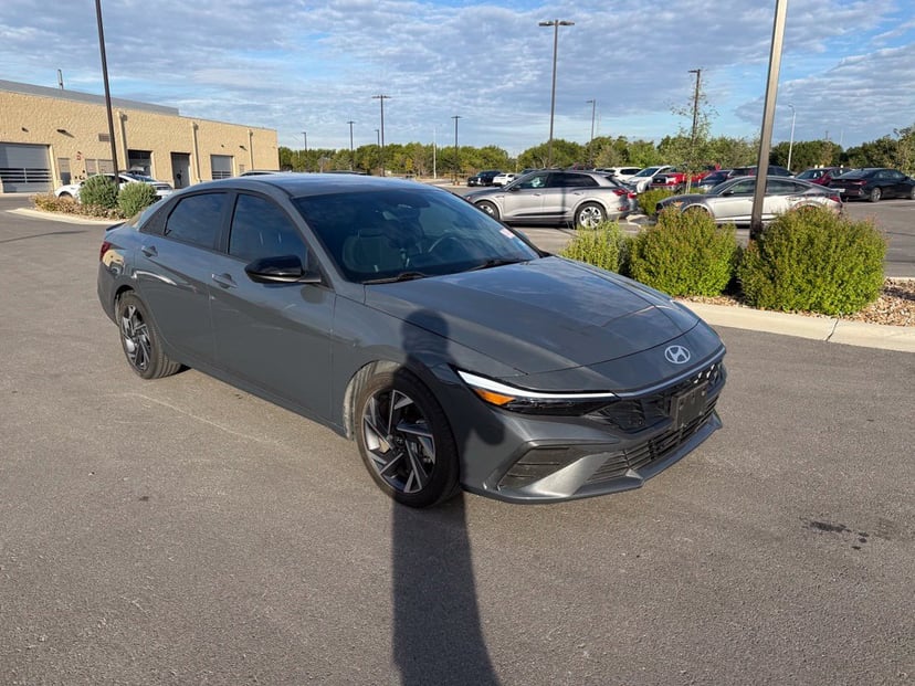 2025 Hyundai Elantra - Image 1