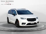 2025 Chrysler Pacifica - Preview 2