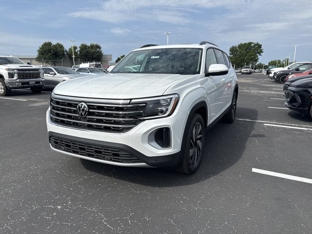 2026 Volkswagen Atlas - Image 1