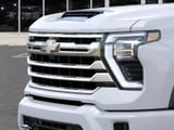 2026 Chevrolet Silverado - Preview 13