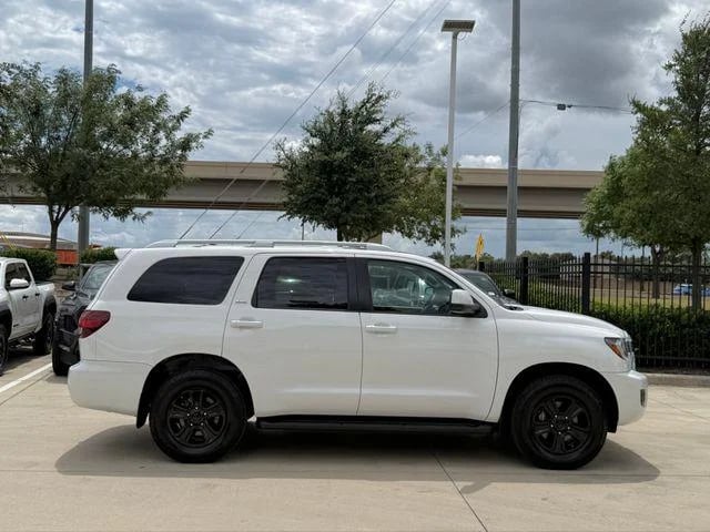 2020 Toyota Sequoia - Image 3