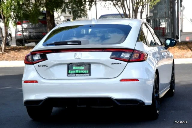 2026 Honda Civic - Image 3