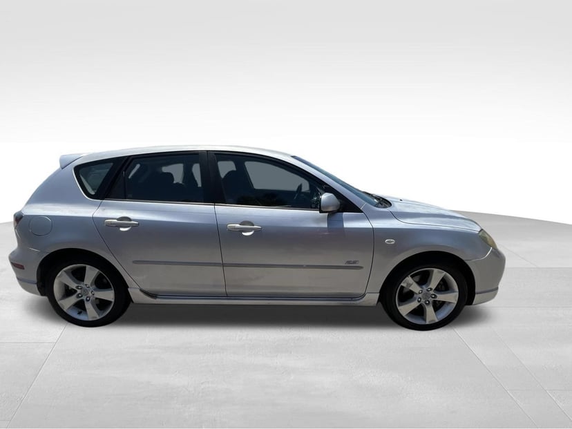 2006 Mazda Mazda3 - Image 2