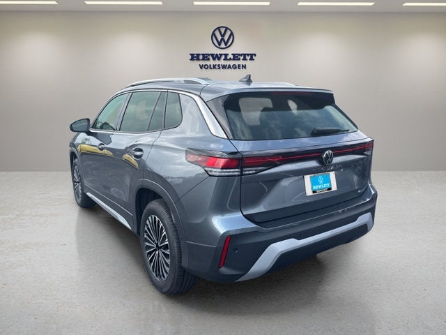 2026 Volkswagen Tiguan - Image 2