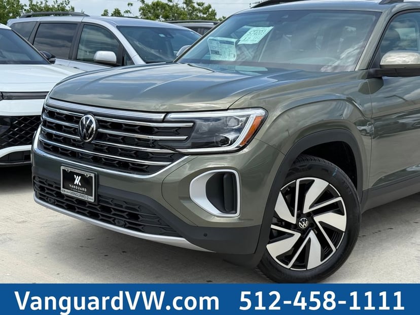 2026 Volkswagen Atlas - Image 3