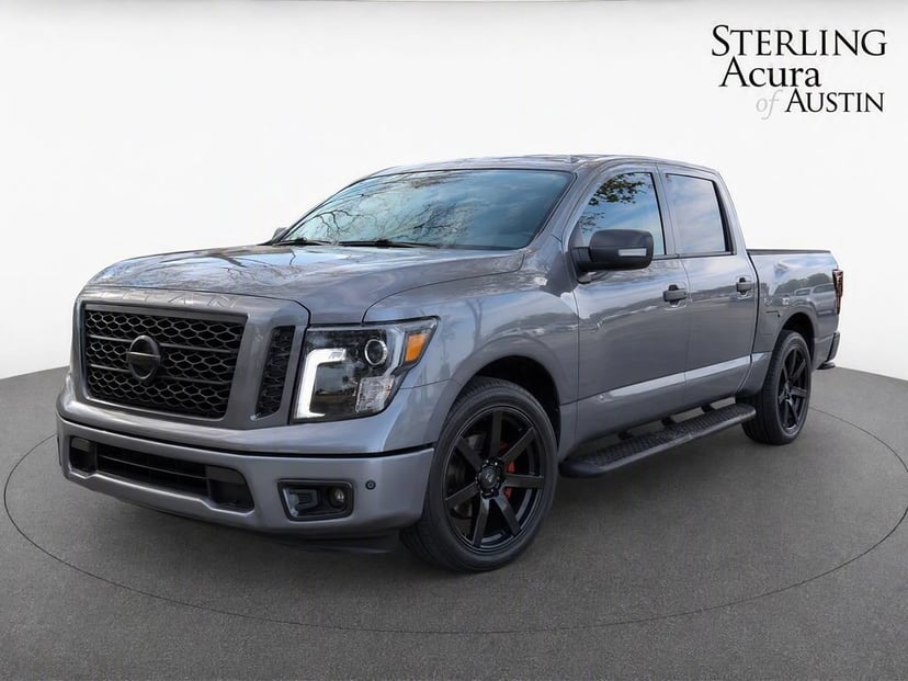 2018 Nissan Titan - Image 1
