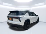2027 Chevrolet Traverse - Preview 5