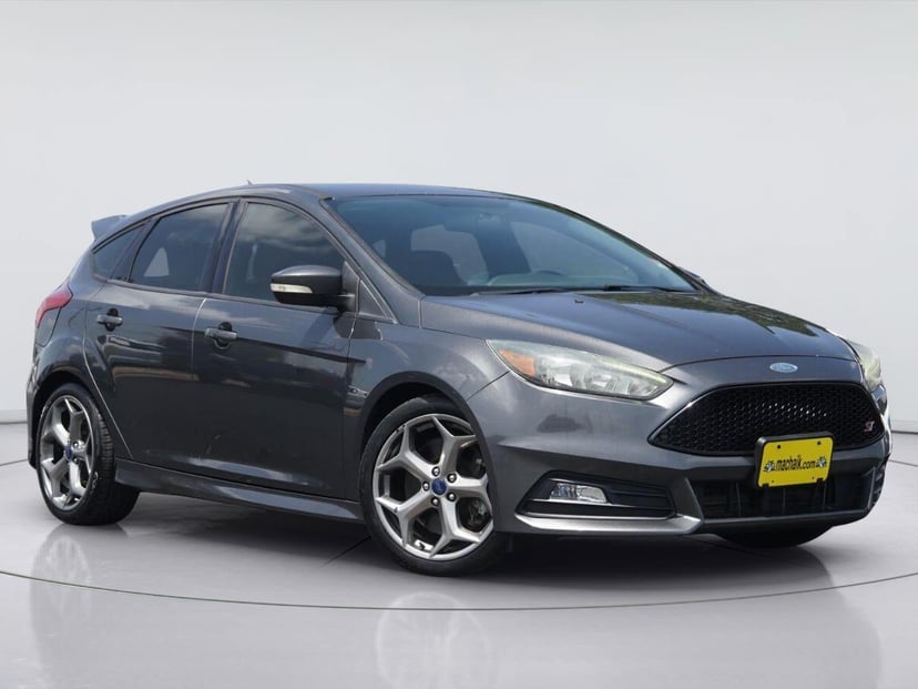 2017 Ford Focus - Image 1