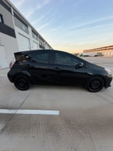 2013 Toyota Prius C - Preview 7