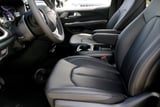 2027 Chrysler Pacifica - Preview 8