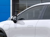 2025 Chevrolet Equinox EV - Preview 12
