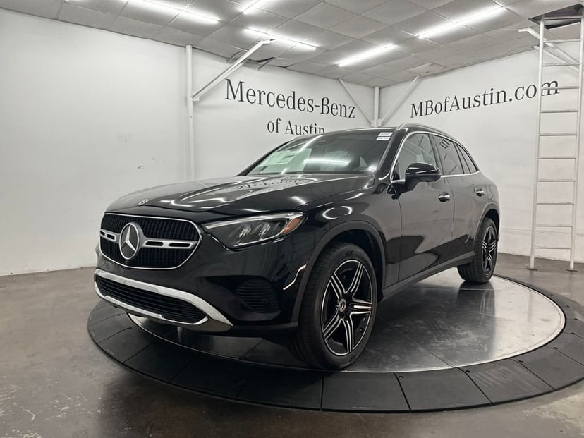 2026 Mercedes-Benz GLC - Image 2