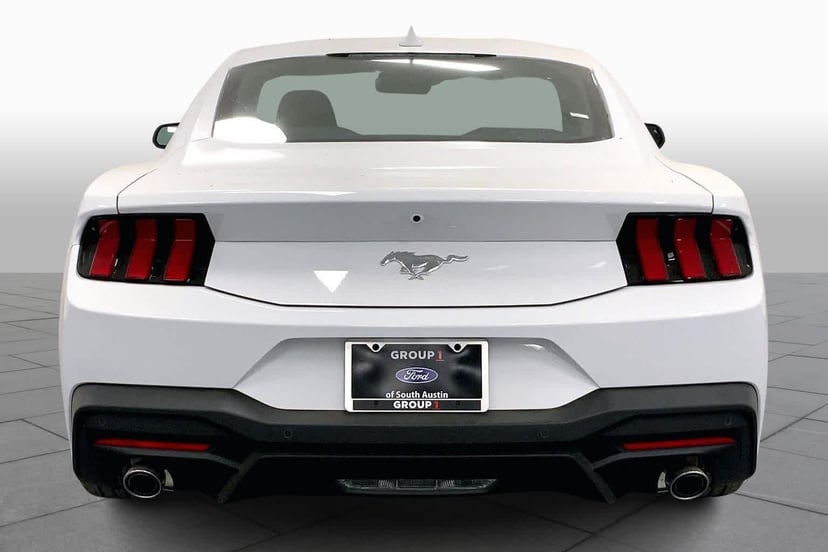 2026 Ford Mustang - Image 3