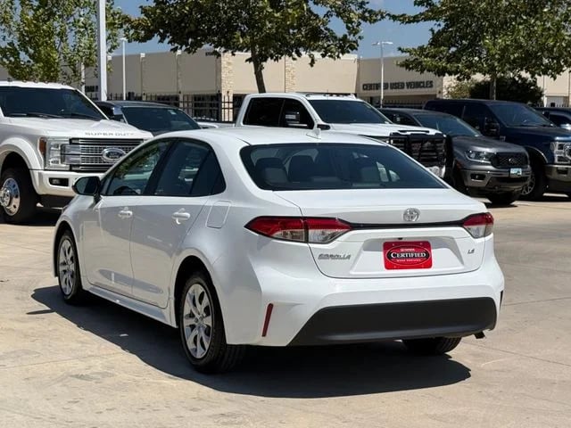 2025 Toyota Corolla - Image 3