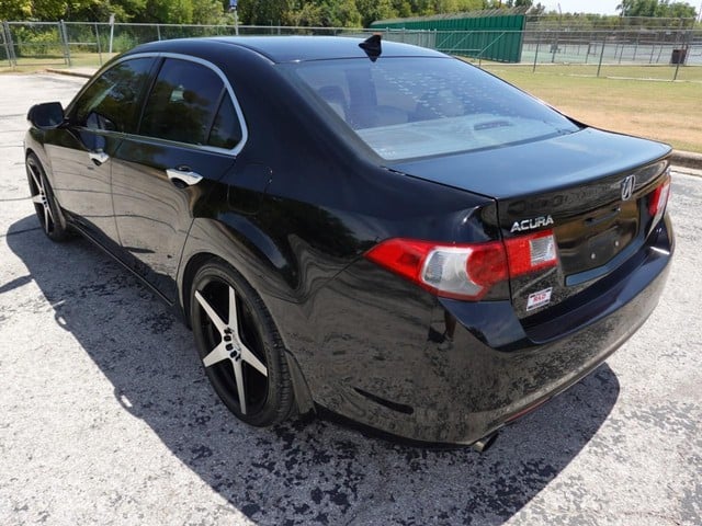 2009 Acura tsx - Image 3