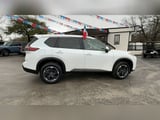 2024 Nissan Rogue - Preview 3