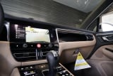 2026 Porsche Macan - Preview 12