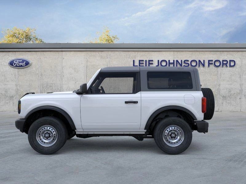 2026 Ford Bronco - Image 2