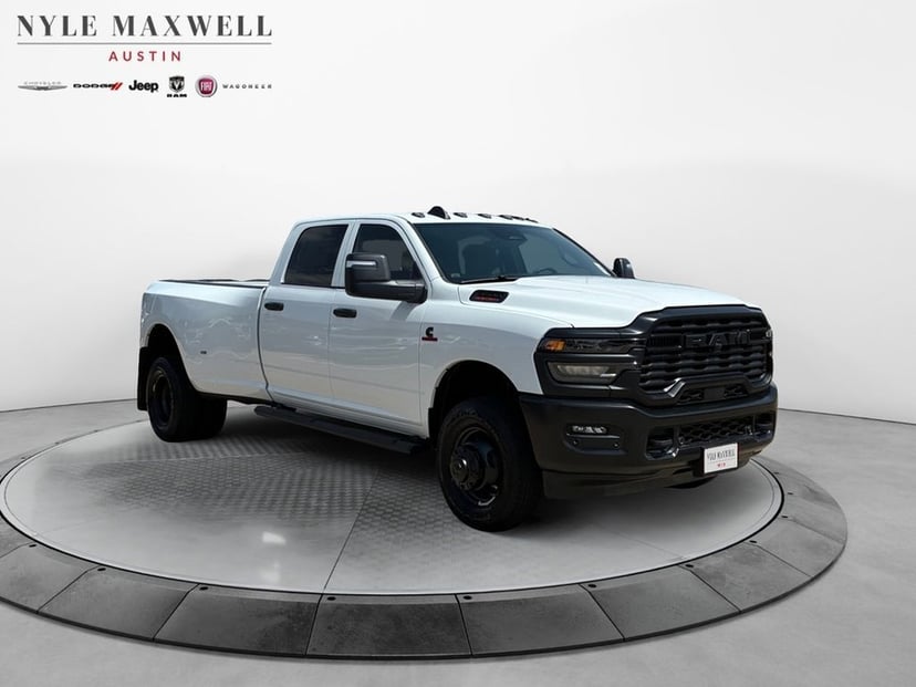 2027 Ram 3500 - Image 2
