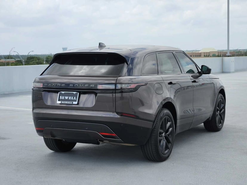 2026 Land Rover Range Rover Velar - Image 3