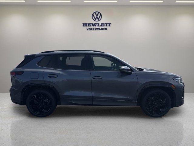 2026 Volkswagen Tiguan - Image 3