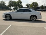 2019 Chrysler 300 - Preview 7