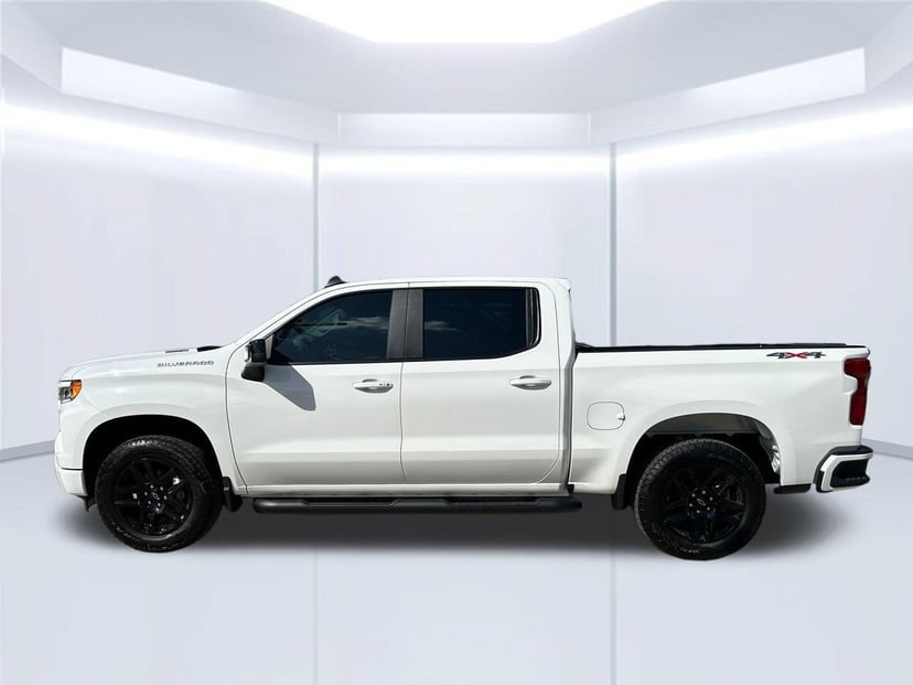 2026 Chevrolet Silverado 1500 - Image 1