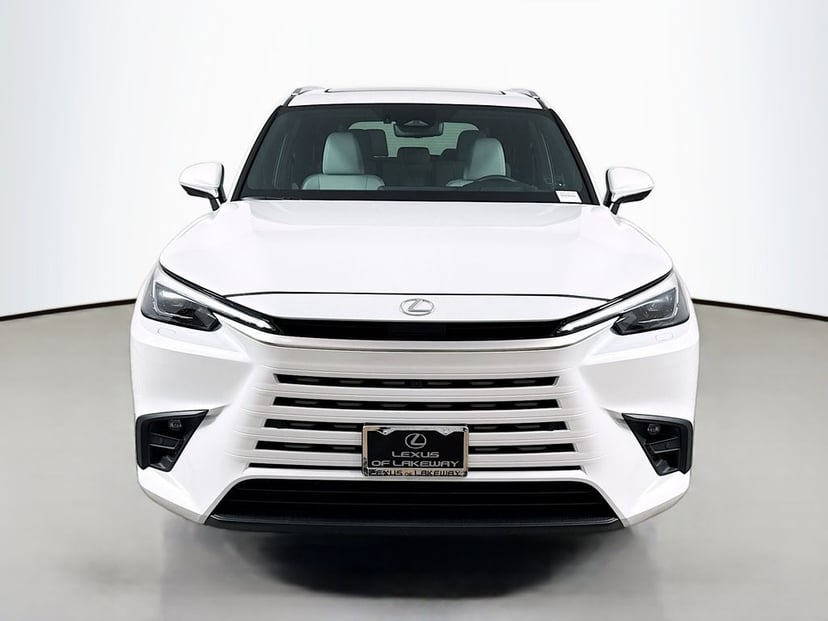 2025 Lexus TX - Image 3