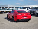 2016 Chevrolet Camaro - Preview 5