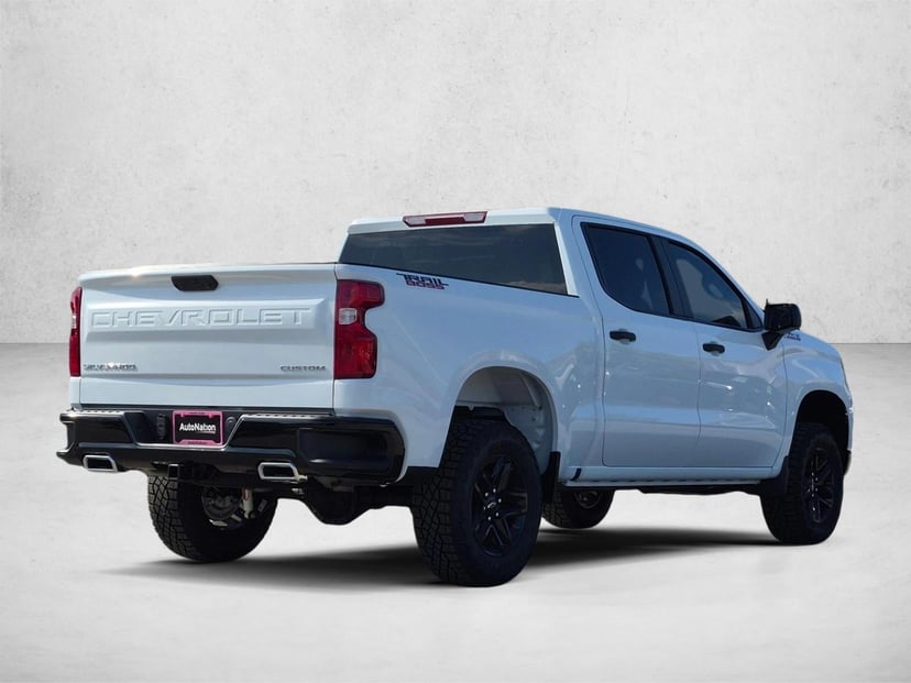2026 Chevrolet Silverado - Image 2