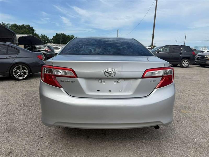 2013 Toyota Camry - Image 2
