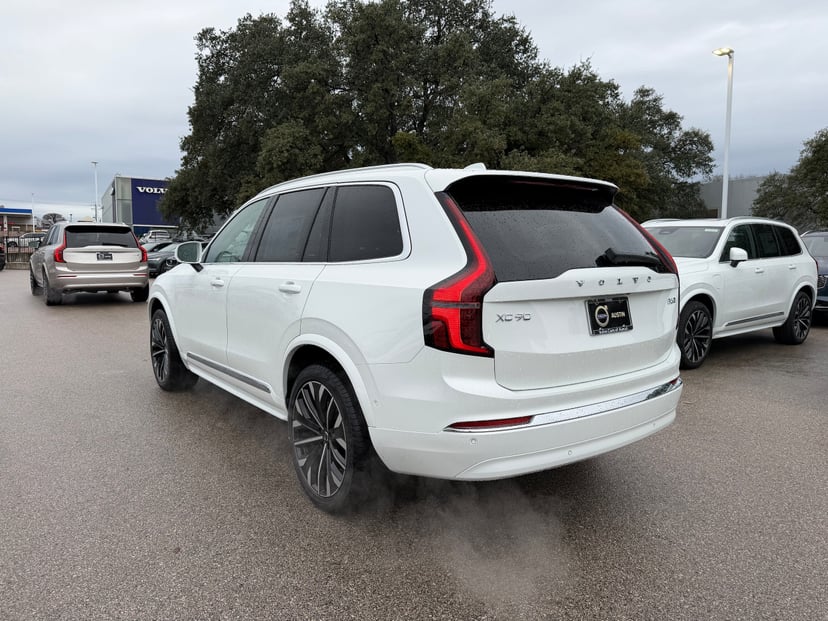 2026 Volvo XC90 - Image 2