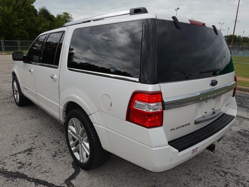 2017 Ford Expedition EL - Image 3