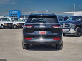 2021 Jeep Grand Cherokee L - Preview 6