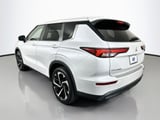 2022 Mitsubishi Outlander - Preview 7