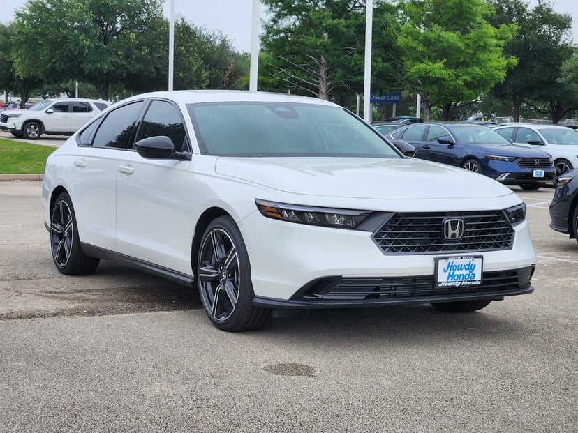 2026 Honda Accord - Image 2