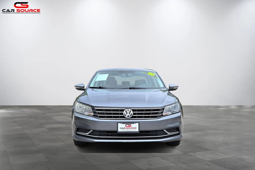 2016 VOLKSWAGEN Passat - Image 2