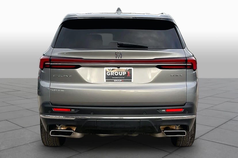 2025 Buick Enclave - Image 3