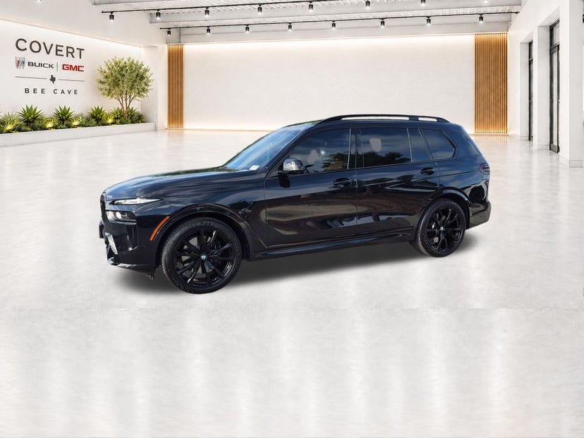 2024 BMW X7 - Image 3