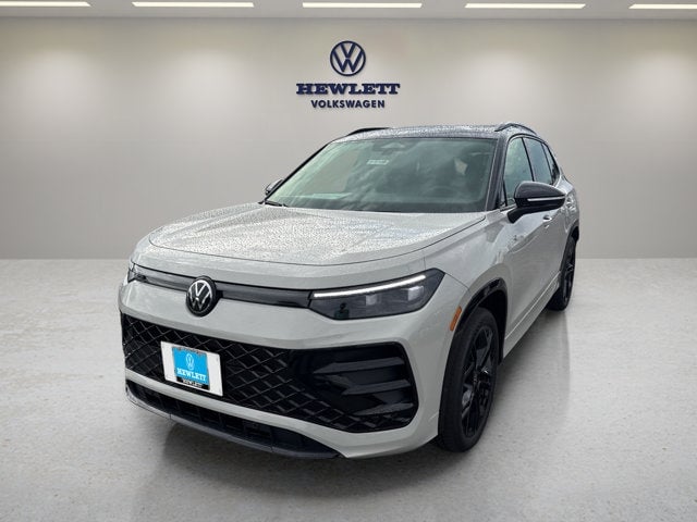 2026 Volkswagen Tiguan - Image 1