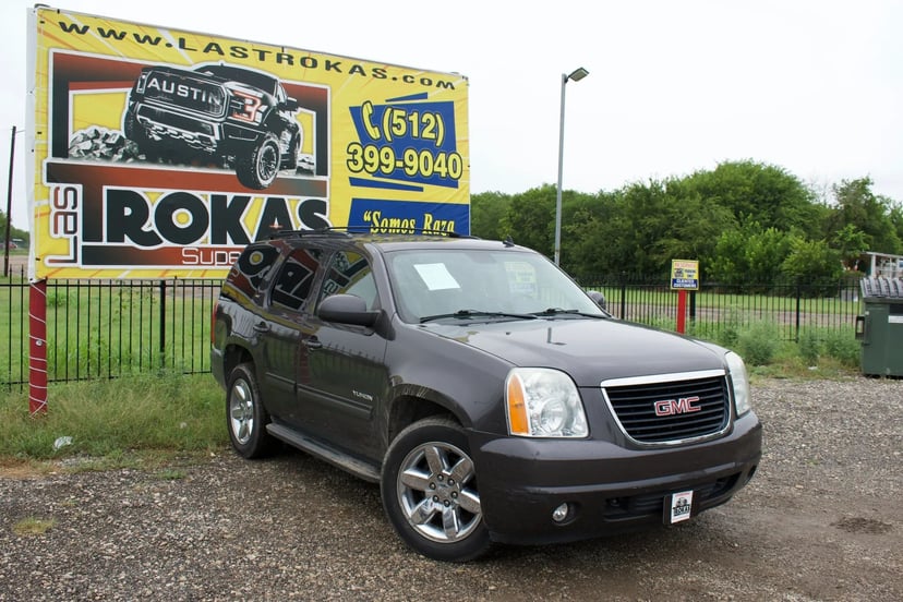 2010 GMC Yukon - Image 1