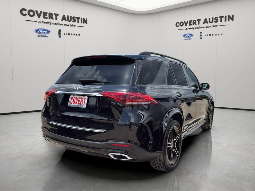 2022 Mercedes-Benz GLE - Image 2