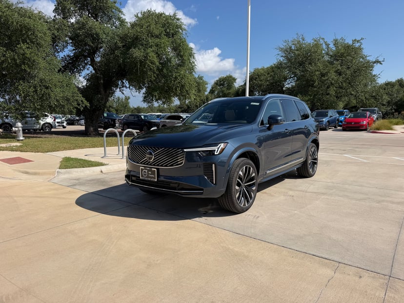 2026 Volvo XC90 - Image 1