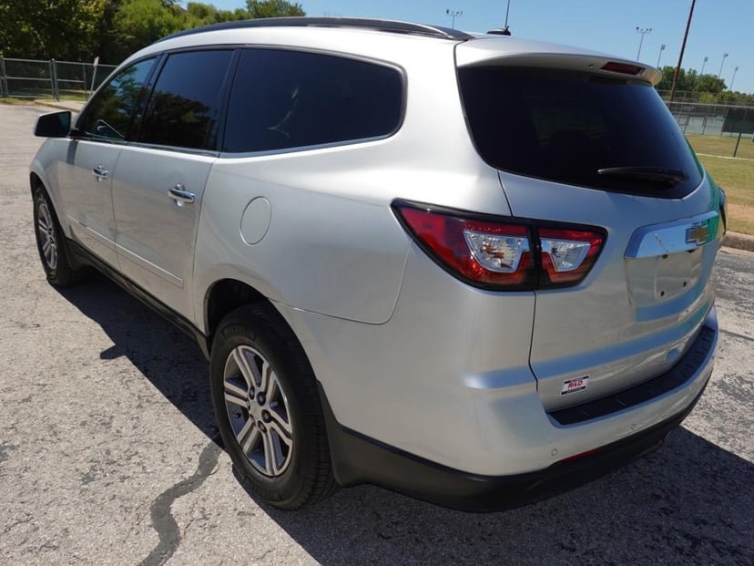 2015 Chevrolet Traverse - Image 3