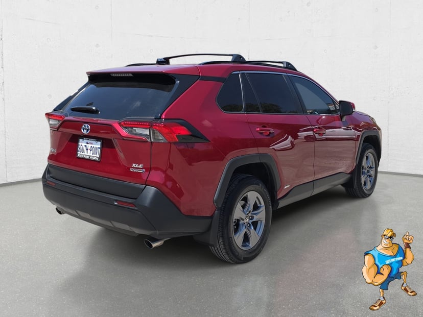 2024 Toyota RAV4 - Image 3