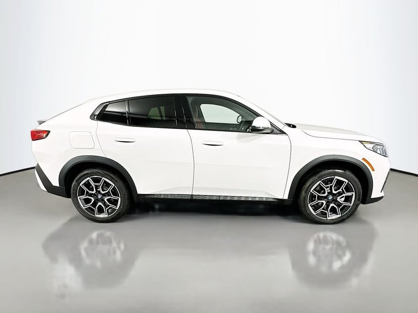 2026 BMW X2 - Image 3